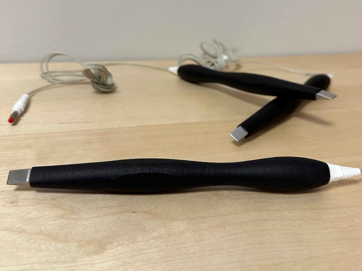 REYU Microcurrent device
